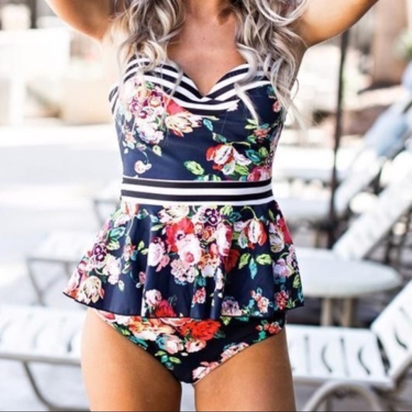 Peplum 2 Piece Swimsuit Flower Striped Tankini - Picture 2 of 8